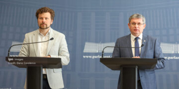 Ajutoare unice pentru elevii din clasele I-IX-a