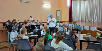 Micii cititori din raionul Ungheni,  mai aproape de scriitori prin Campania  Națională „Să citim împreună!”