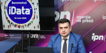 Educația sexuală în școli: 50% din cetățeni susțin introducerea obiectului, 42,6% împotrivă