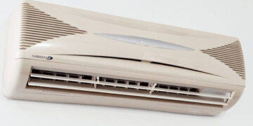 Aerul condiționat – aliat contra caniculei, dar și sursă de riscuri pentru sănătate