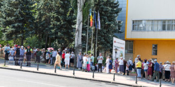 Amenzi usturătoare sau închisoare pentru participare la proteste ilegale