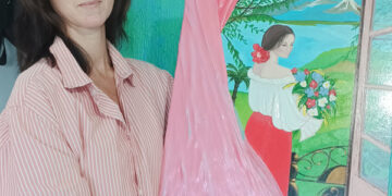 Ala Gamurari: unica meșteriță  în arta reliefului din Ungheni