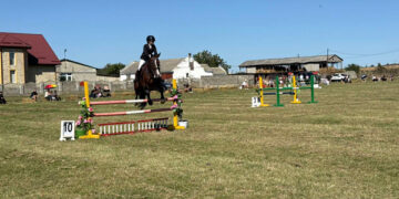 Cupa „Iacob Ciachir” la hipism, un spectacol al eleganței și tradiției ecvestre la Ungheni