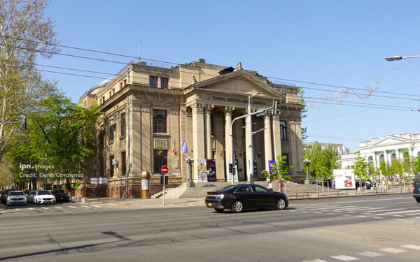 Peste 222 000 de turiști, în doar jumătate de an