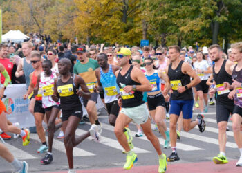 Atleții Ecaterina Cernat și  Gheorghe Buzulan au reprezentat  cu mândrie Ungheniul și Republica Moldova la Maratonul Internațional București