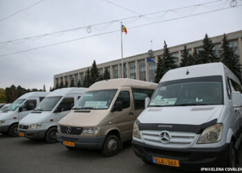 Transportul public se scumpește cu 20-40% la primăvară