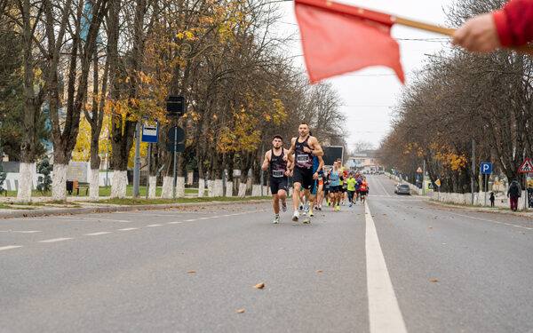 „Tinerețe 2025” – competiția care a adus la Ungheni  alergători din toată țara și de peste hotare
