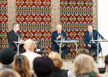 Întâlnirea premierului cu unghenenii