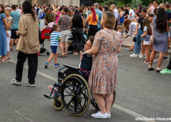 Peste 100 de copii au fost dezinstituționalizați pentru o îngrijire mai bună în comunitate