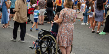 Peste 100 de copii au fost dezinstituționalizați pentru o îngrijire mai bună în comunitate