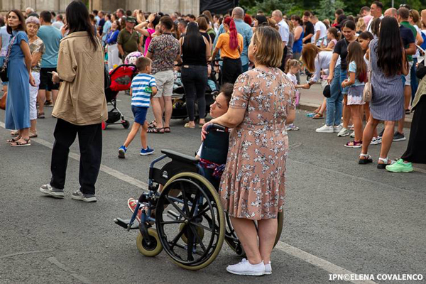 Peste 100 de copii au fost dezinstituționalizați pentru o îngrijire mai bună în comunitate