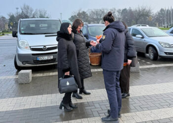 Tinerii din Ungheni, în dialog cu polițiști, procurori, judecători, avocați și psihologi despre prevenirea violenței