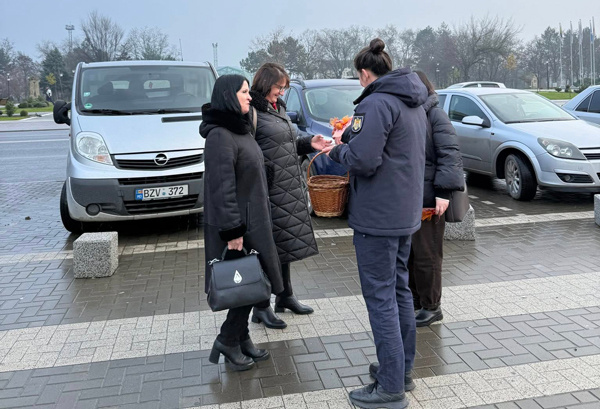 Tinerii din Ungheni, în dialog cu polițiști, procurori, judecători, avocați și psihologi despre prevenirea violenței