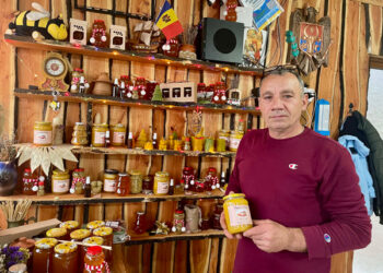 Popas dulce pe Dealul Corneștiului