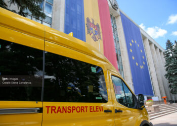 Toate autobuzele școlare, monitorizate prin GPS