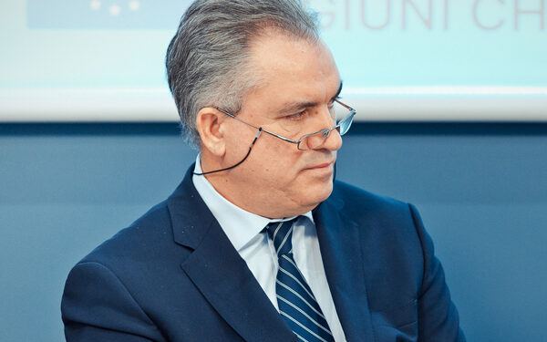 Vitalie Vrabie, primarul de Ungheni: „Vă încurajez, stimați ungheneni, să renunțați la transportul personal în favoarea celui public”