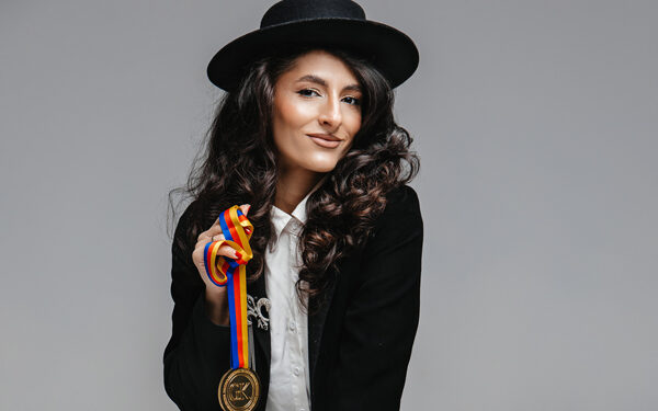 Doina Antoci: „Prin muncă spre stele”