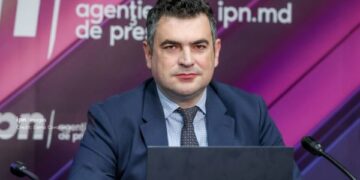 Unul din patru moldoveni a muncit peste hotare în ultimii zece ani – Barometru iData