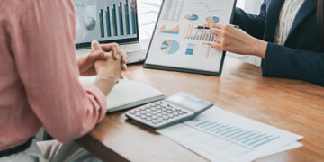 Scumpiri cu 7% în industrie, construcții și servicii – prognoza BNS pentru primul trimestru